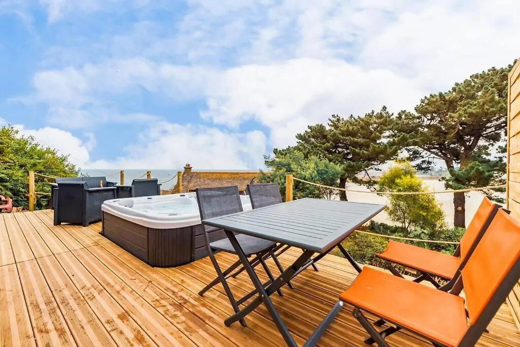Jacuzzi Tiny-House Face Mer Evasion Sur La Falaise Trevou-Treguignec