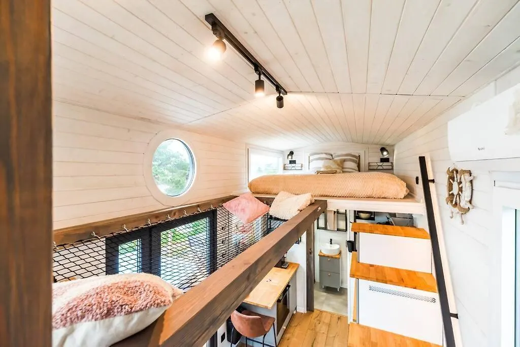 Jacuzzi Tiny-House Face Mer Evasion Sur La Falaise Trevou-Treguignec Chalet